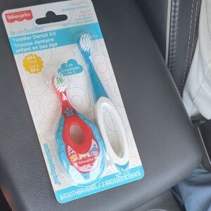 Fisher-Price Brush Buddies Toddler Dental Kit with Blue and Red